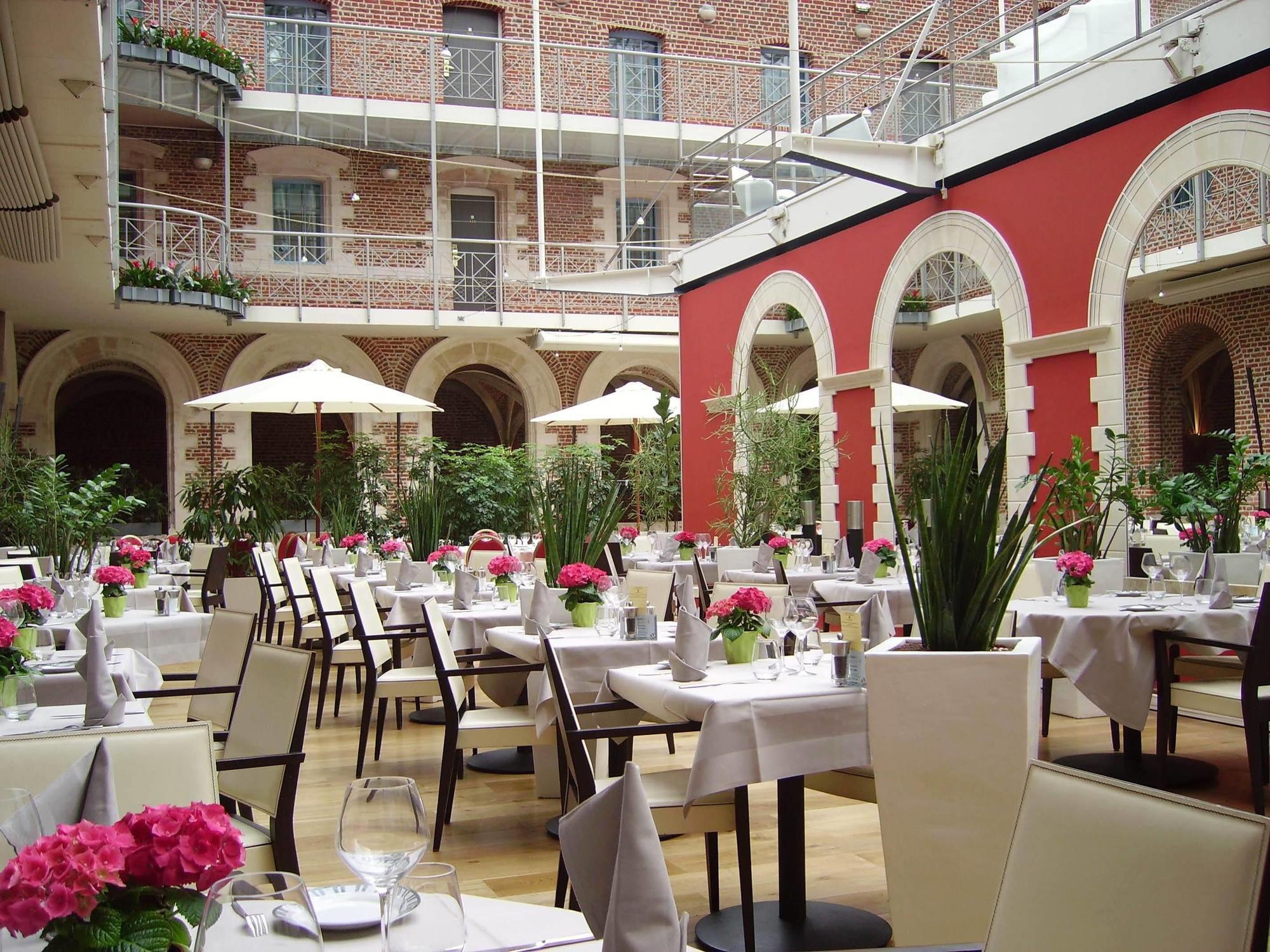 Alliance Lille - Couvent Des Minimes Restaurant foto